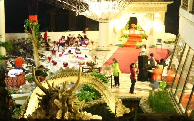 Hotel Vanda Gardenia Trawas