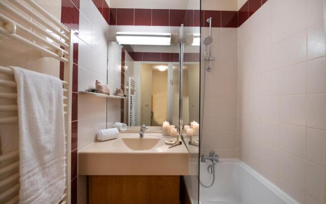 Le Cheval Blanc - Village Montana