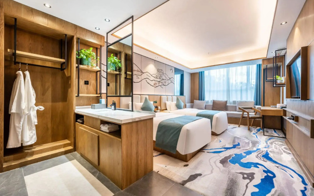 Silk Road Mandarin Hotel