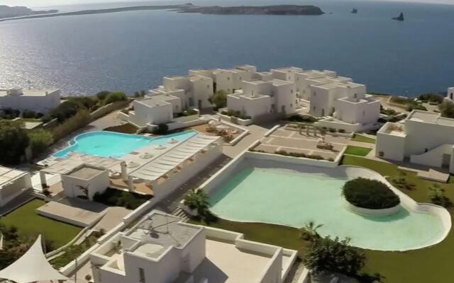 Charming Villa in Paros with Swimming Pool