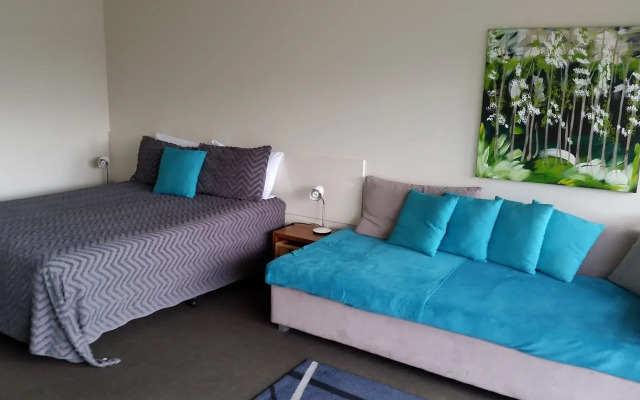 Lorne Bay View Motel