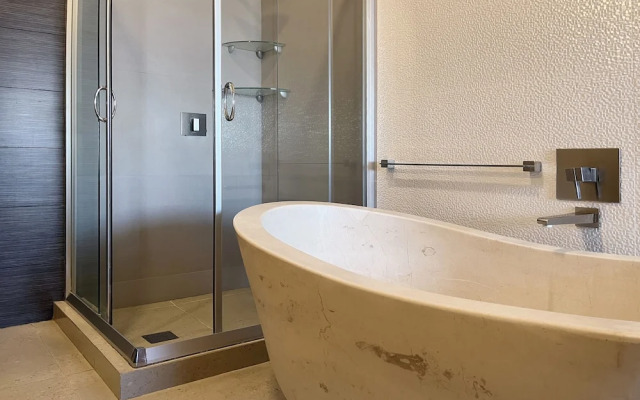 Lâviu B&B Luxe Suites