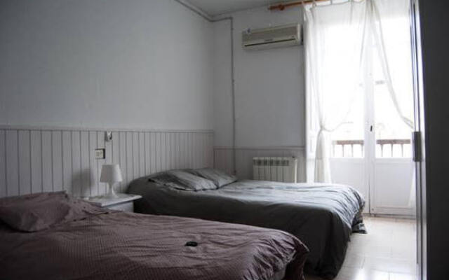 Itinere Rooms - Hostel