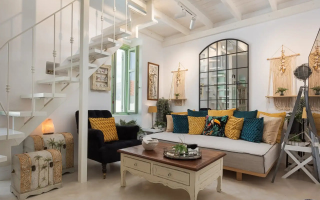 Porto Sereno Andros Suites