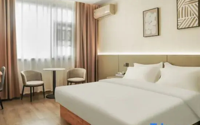 Yunduo Hotel (Jiaozuo West Station)