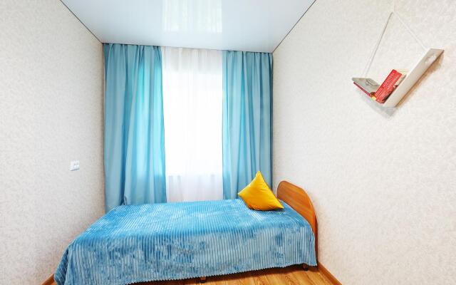 Отличный день на улице Дзержинского 90