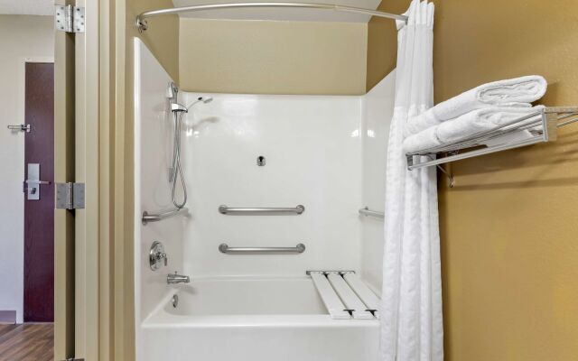 Extended Stay America Suites Stockton Tracy