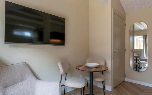 Beautiful Suite on the Village Square