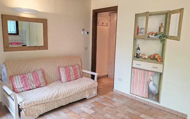 Apartment With Shared Pool