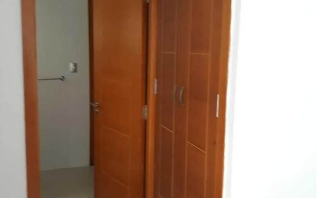 J&R Apartamento Serena Village