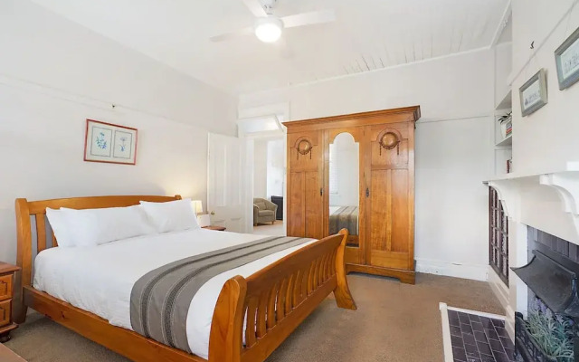 Newcastle Short Stay Apartments - Vista Apartment