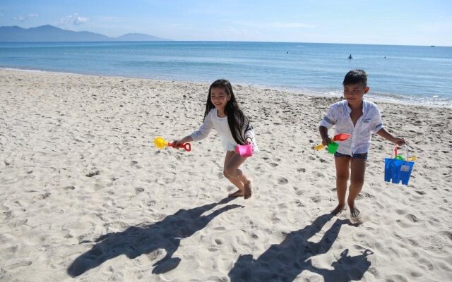 IDC White House Ocean Villa Da Nang