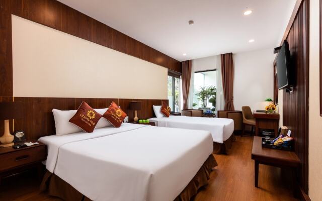 Liberty Hall Tam Coc Hotel & Villa