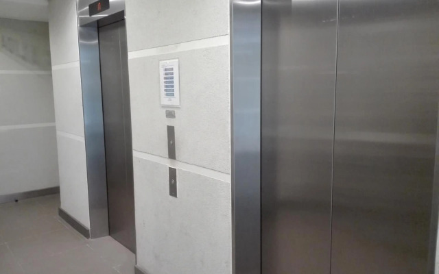 CONDOMINIO GRAN MARINA 2D 2B piscina 5p 604