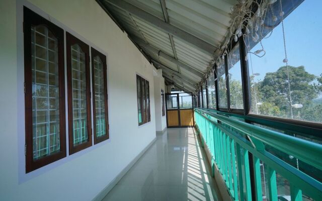 Oyo 15548 Mackal Residency
