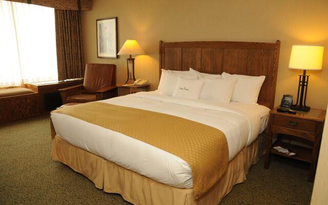 DoubleTree by Hilton Libertyville - Mundelein