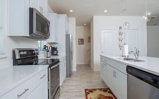 The Blue Turtle 3 Bedroom Townhouse