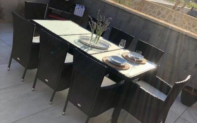 Holidayhouse Duje 4+1 rooftop terrace seaview