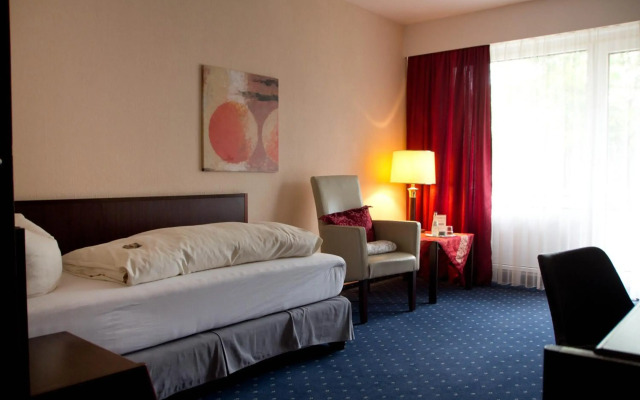 Senator Hotel