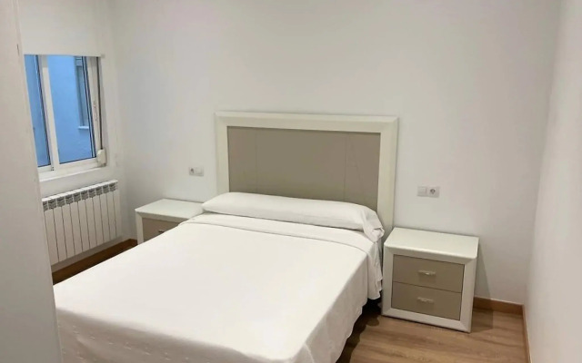Lovely Apartment in Ourense near Parque de San Lázaro