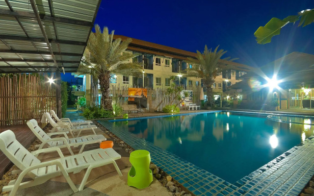 Season Palace Huahin Hotel