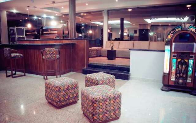 Hotel El Paseo