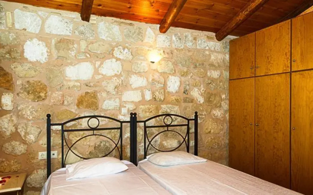 Artemis Luxury Villa