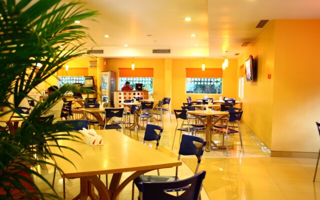 Ginger Pune (Wakad)