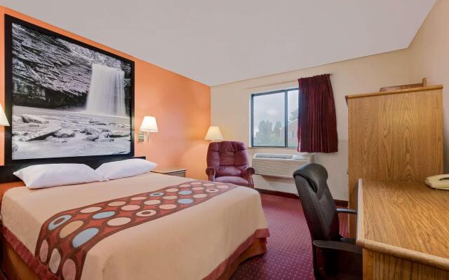 Super 8 By Wyndham Martinsburg