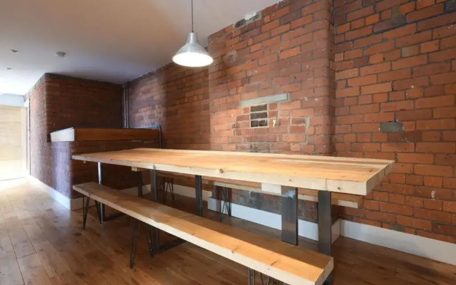 Stunning Penthouse Slps 20 (38 A4)