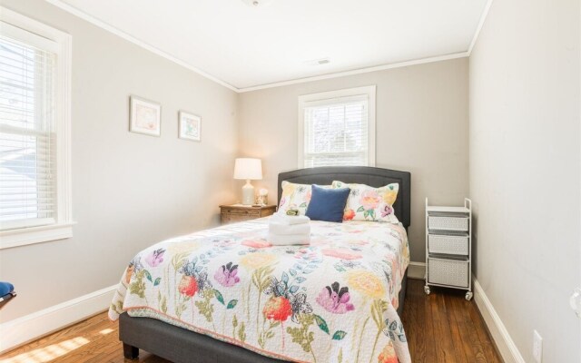 Randall St , 202/204