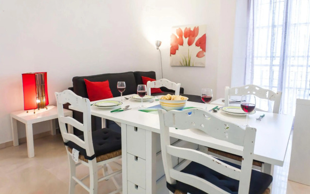 Conde Ibarra Central by Valcambre