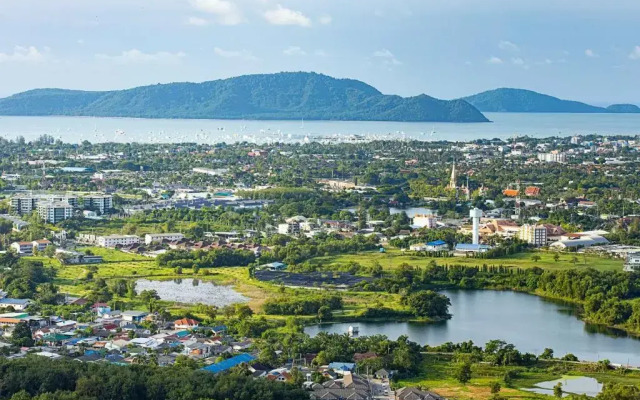 Phuket View Coffee and Resort