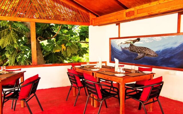 Rasdhoo Dive Lodge