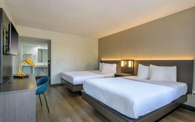 Motel 6 Ocala, FL - Conference Center