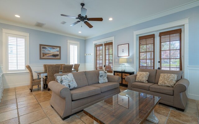 Sandestin Bungalo 45: Golf Cart, Pool, & More!