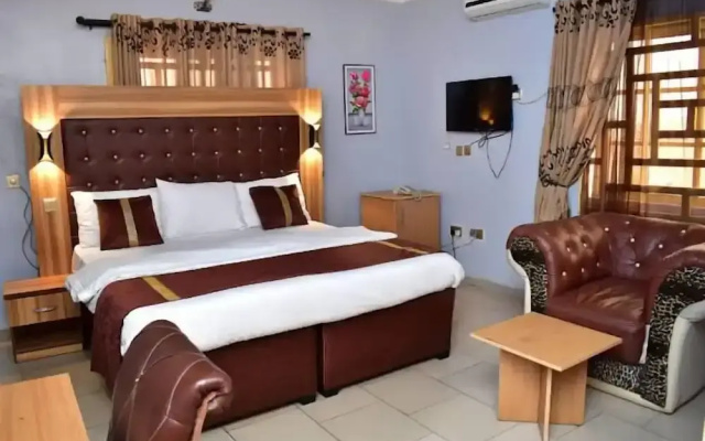 Rosrit Hotel and Suites