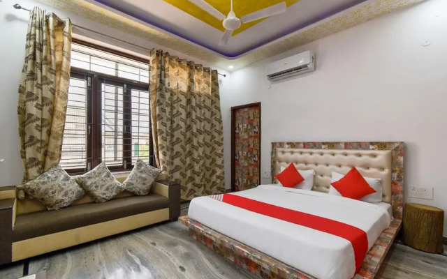 OYO 45329 Hotel Shreemaya