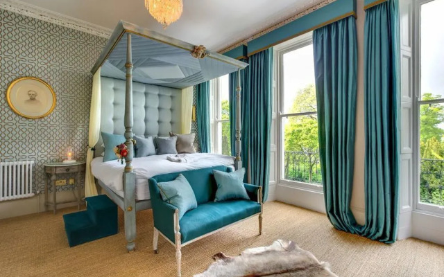 Montpellier Townhouse and Apartments