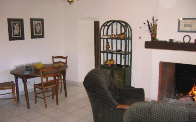 Apartment With 2 Bedrooms in Speloncato, With Wonderful Mountain View,
