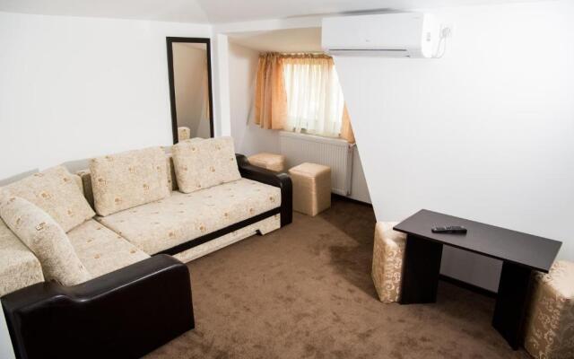 Hostel Karisma