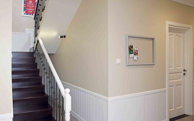 Cottonwood Bed & Breakfast House