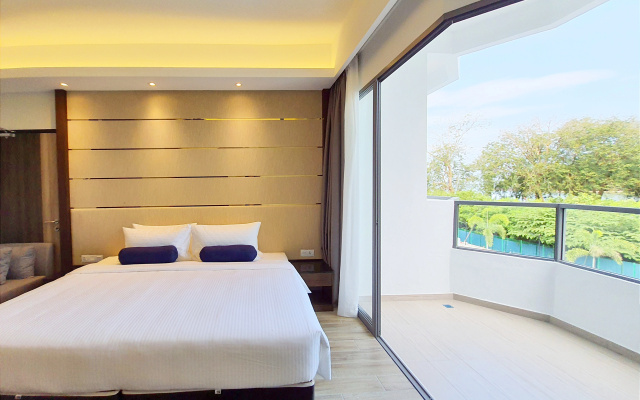 Pacific Regency Beach Resort Port Dickson – Guest Rooms – Teluk Pelanduk