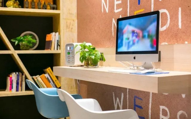 ibis-Xi’an Linyi Terracotta Warriors