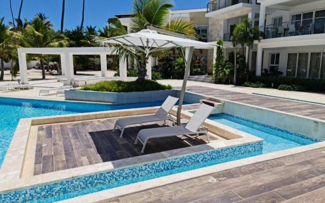 Amazing BeachFront condo Oceanview puntacana 2BR