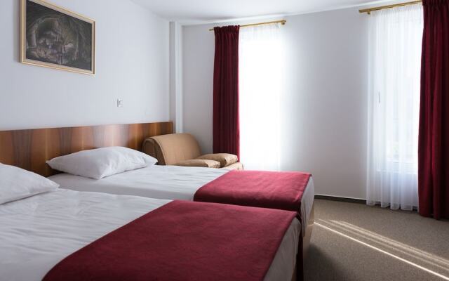 Postojna Cave Rooms & Apartments Proteus