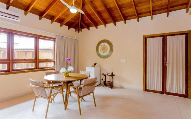 Beach Hotel Cambury