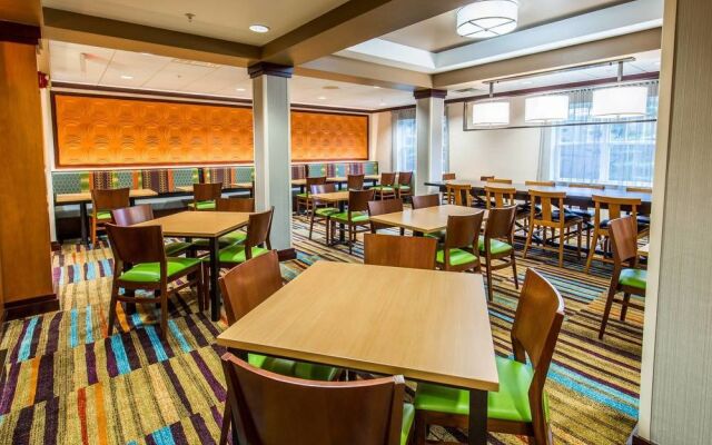 Fairfield Inn & Suites Portsmouth Exeter