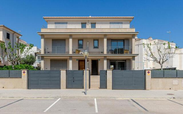 YourHouse Antonia, sea view house with terrace