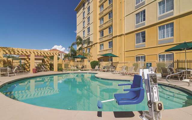 La Quinta Inn & Suites by Wyndham Phoenix Mesa West